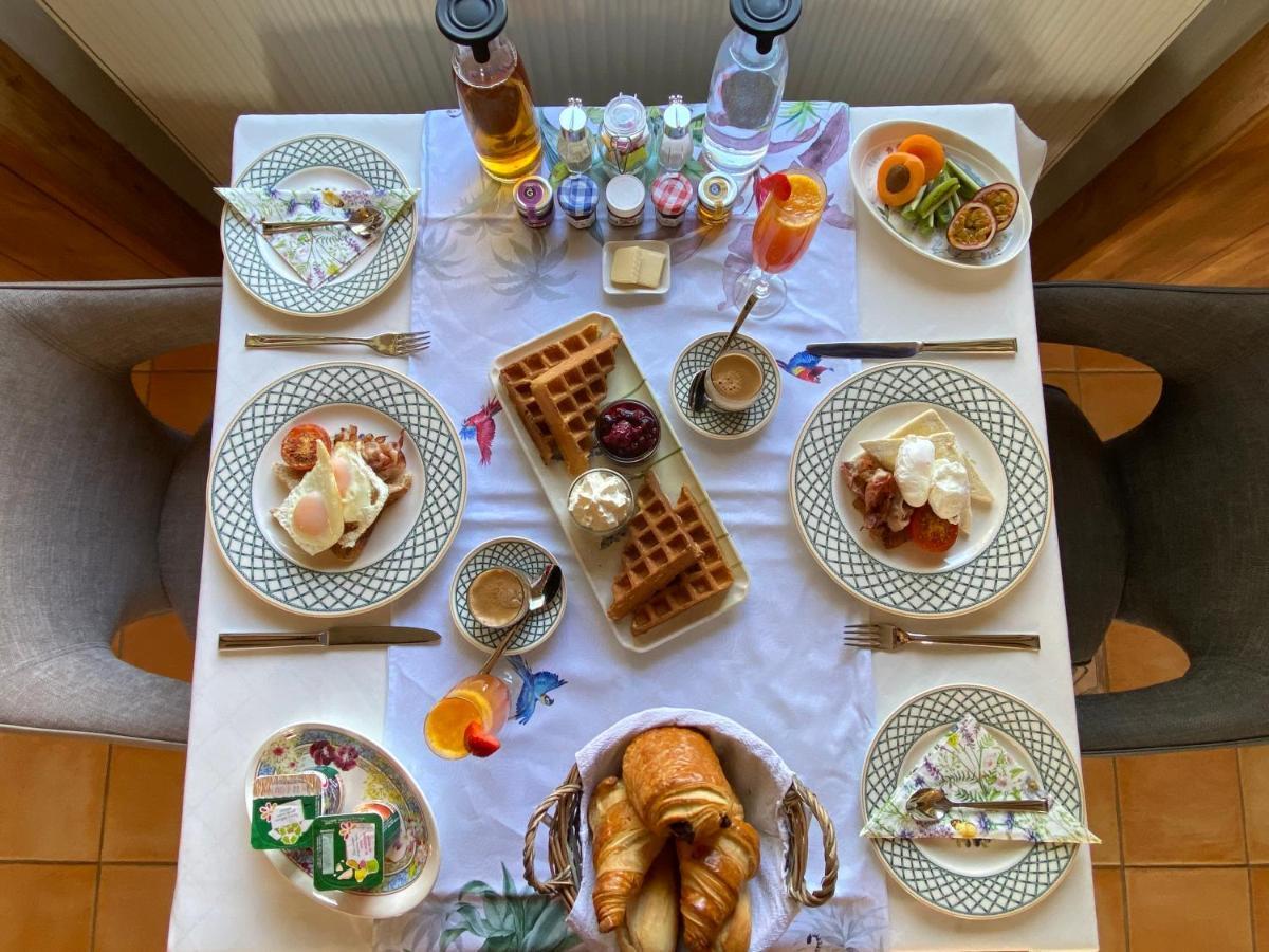 Sans Souci Bed And Breakfast Luxe Heated Pool And Restaurant Luzille Luaran gambar