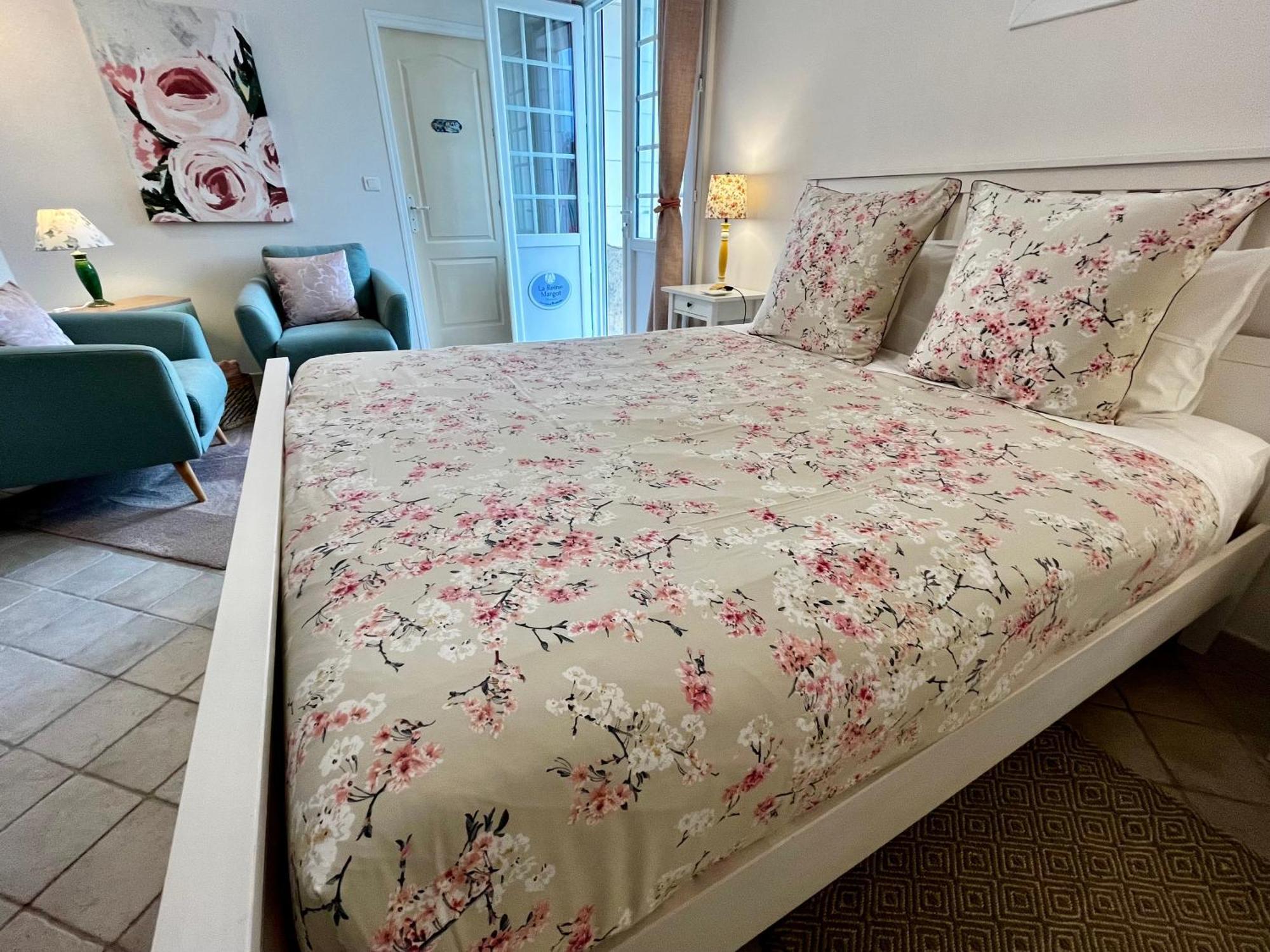 Sans Souci Bed And Breakfast Luxe Heated Pool And Restaurant Luzille Luaran gambar