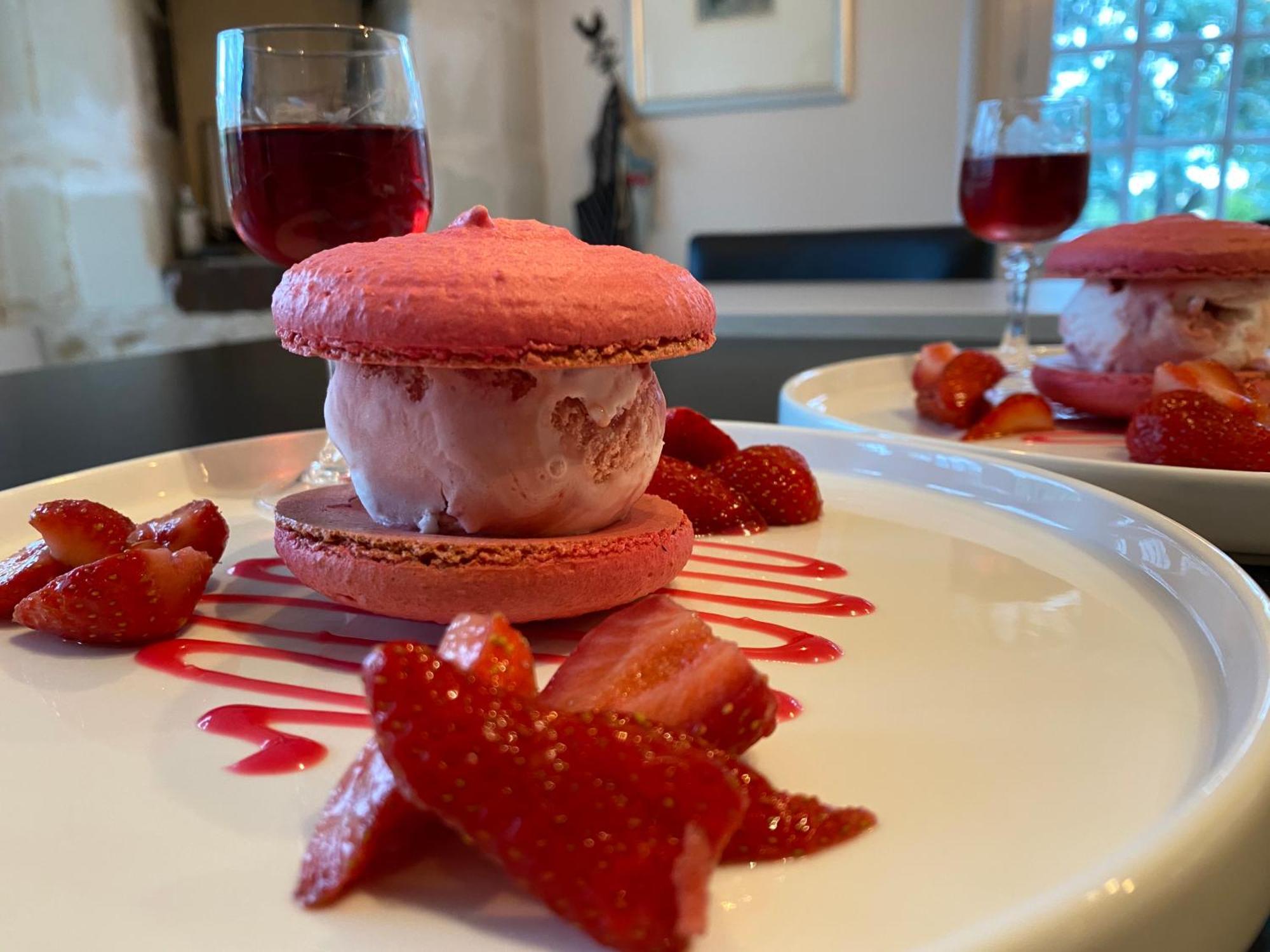 Sans Souci Bed And Breakfast Luxe Heated Pool And Restaurant Luzille Luaran gambar